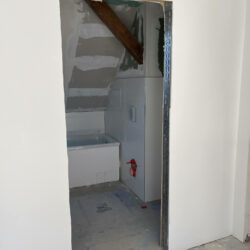 Dachgeschoßausbau zu 2 Eigentumswohnungen im Umfeld von Mittenwalde