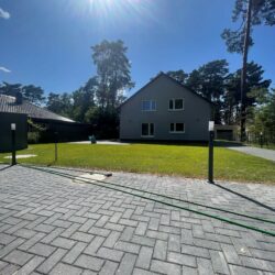 Doppelhaushälfte im Ortsteil Senzig